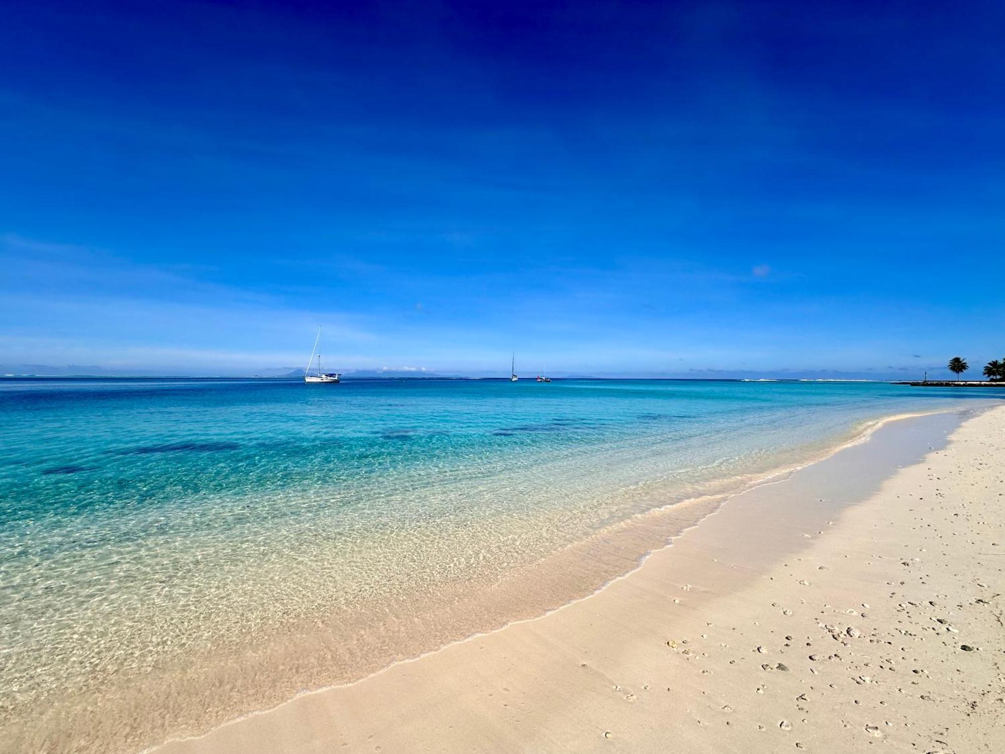 Meri Lodge Huahine فار المظهر الخارجي الصورة